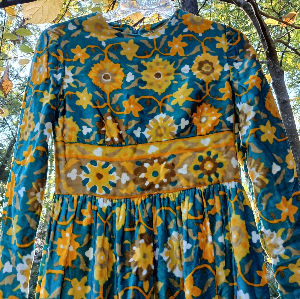 Joan Leslie by Kasper Velvet Turquoise Dress 60s 70s Astrology SM Joni Mitchell